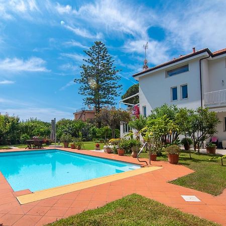 Magnificent Villa Sanremo Exterior photo